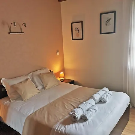 Holiday park La Petite Fagette Frayssinet-le-Gelat